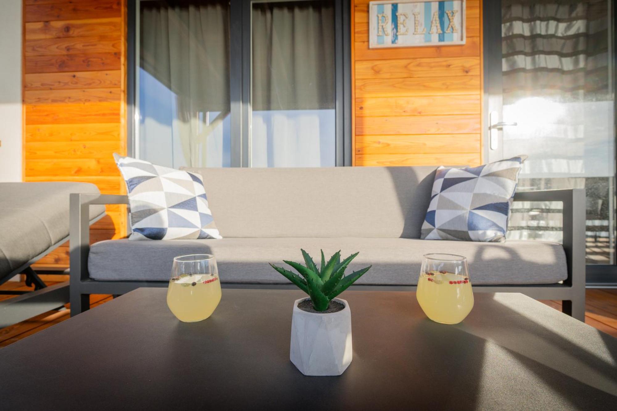 Luxury Mobile Home Zuzu Klenovica Exteriér fotografie